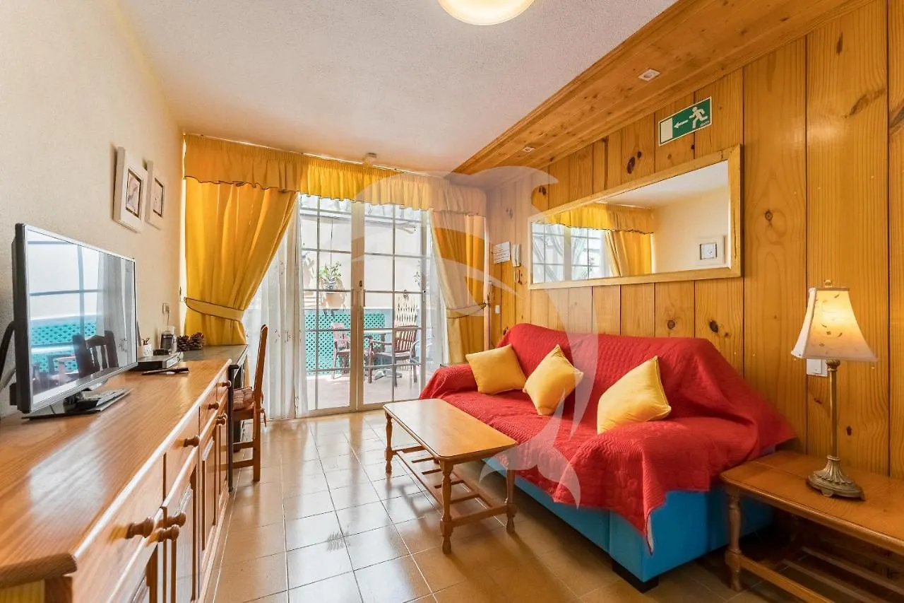 Апартаменты Apartamentos Los Delfines Эль-Медано