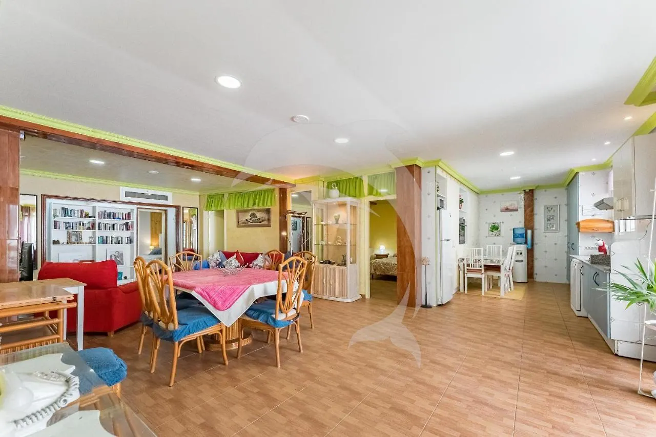 Apartamentos Los Delfines El Médano Apartman