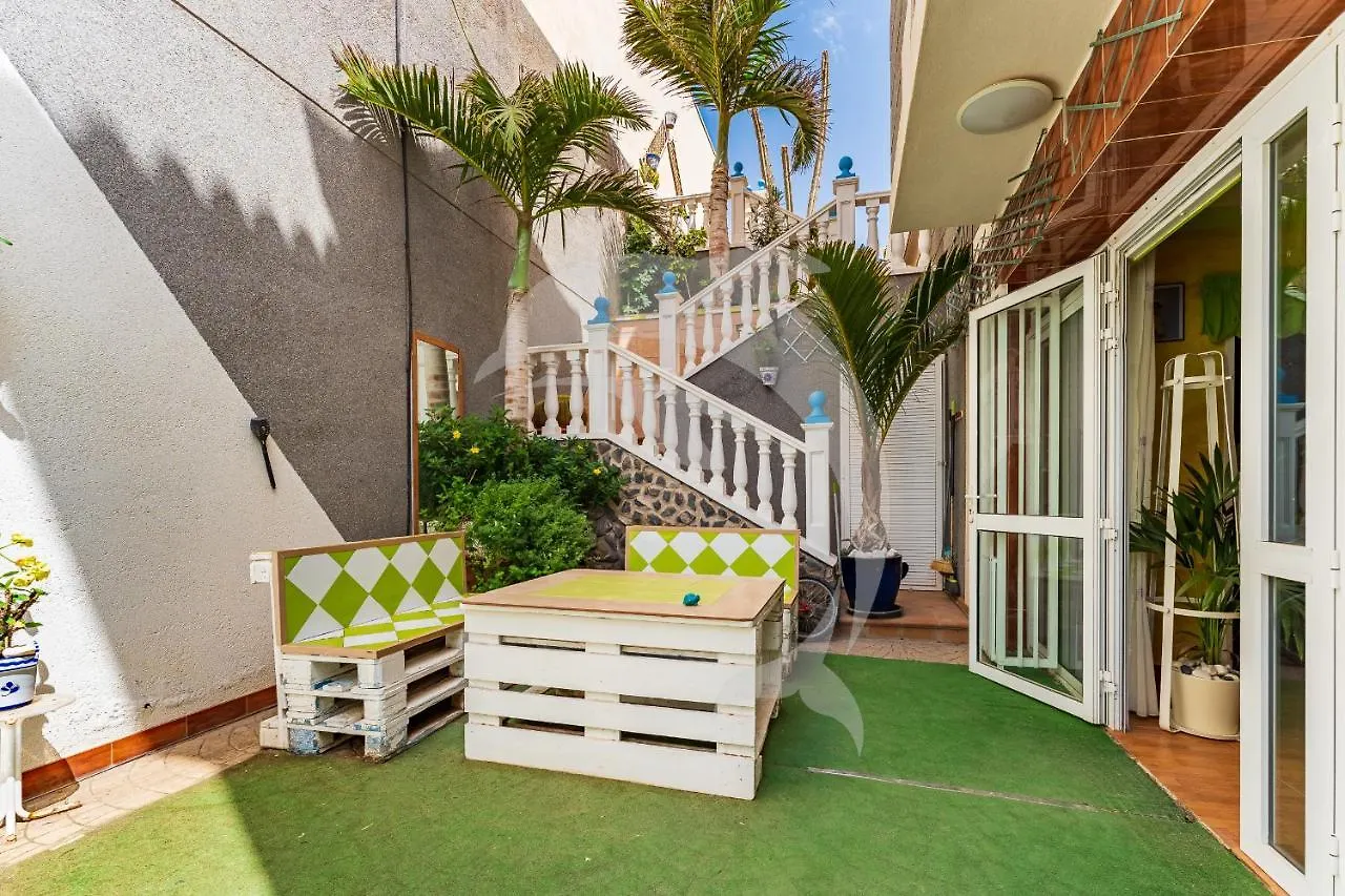 Apartamentos Los Delfines El Médano 0*,  Spanyolország